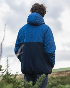 Passenger Water Resistant|Insulated><noscript><img width=