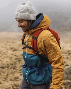 Passenger Water Resistant|Insulated><noscript><img width=