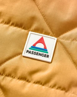 Passenger Water Resistant|Insulated><noscript><img width=