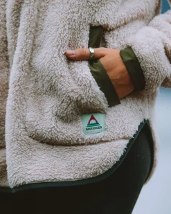 Passenger Fleece|Fleece>Beaumont Recycled Sherpa Hooded Fleece Warm Ivory