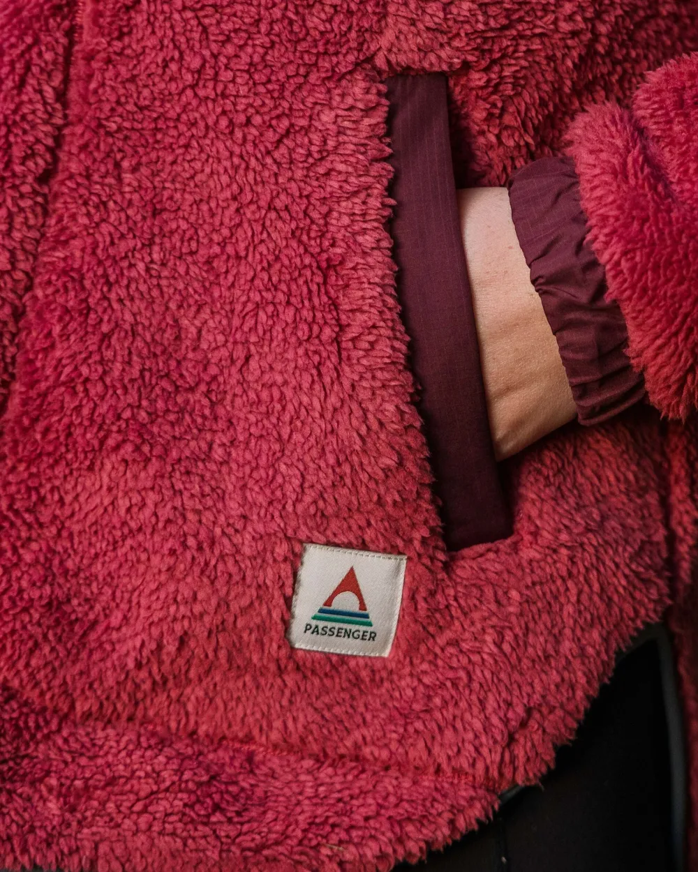 Passenger Fleece|Fleece>Beaumont Recycled Sherpa Hooded Fleece Earth Red