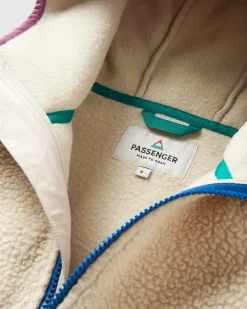 Passenger Fleece|Fleece><noscript><img width=