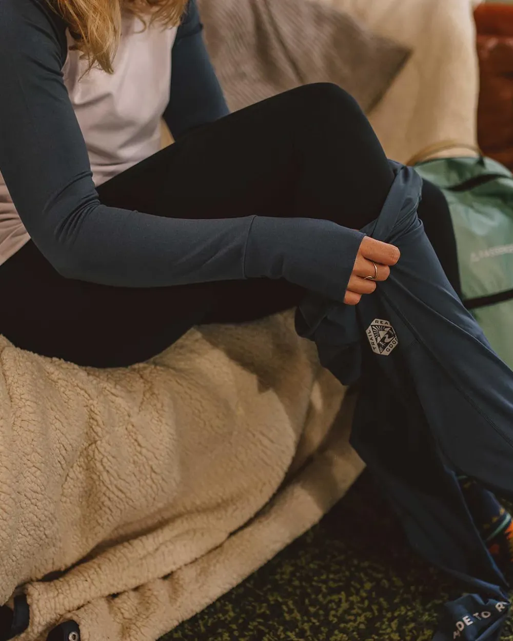 Passenger Leggings|Activewear>Blossom Recycled Base Layer Leggings Deep Navy