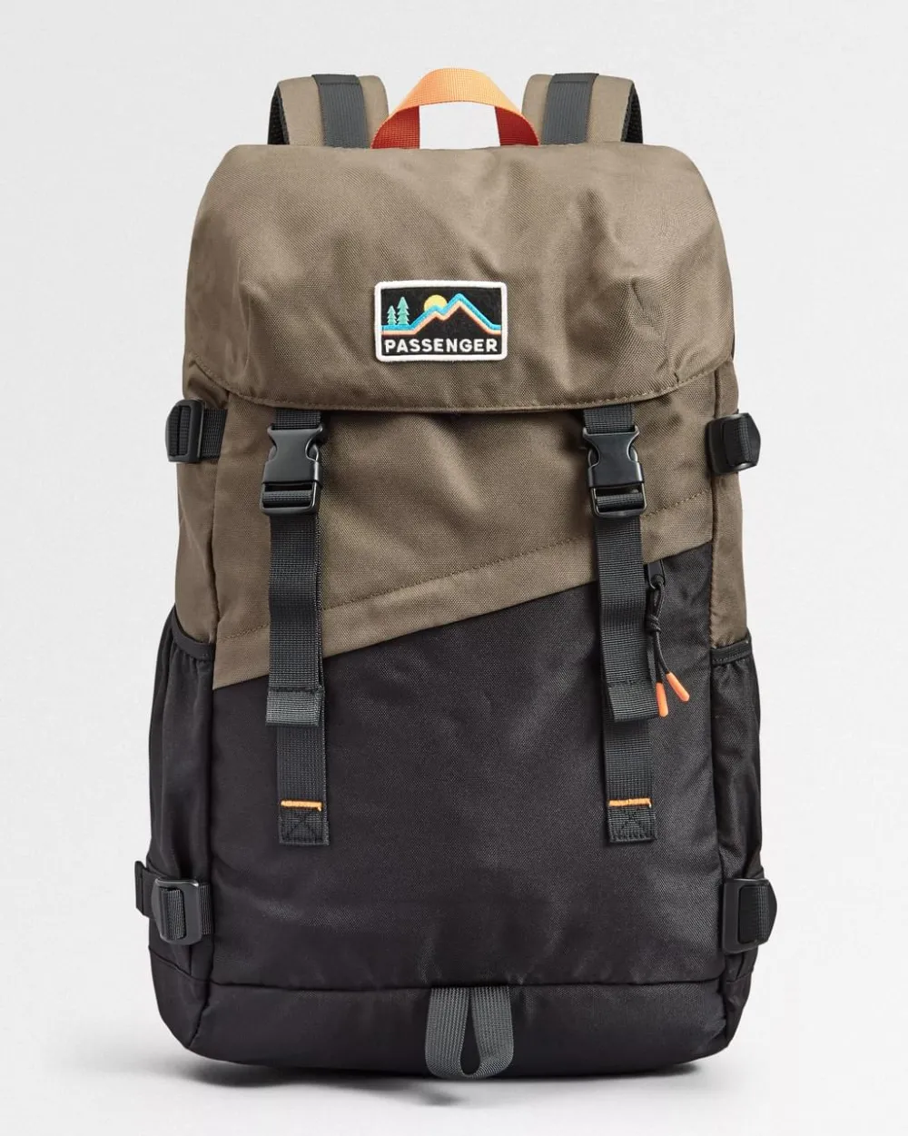 Floris van Bommel Surf Accessories|Surf Accessories>Boondocker Recycled 26L Backpack Black/Khaki