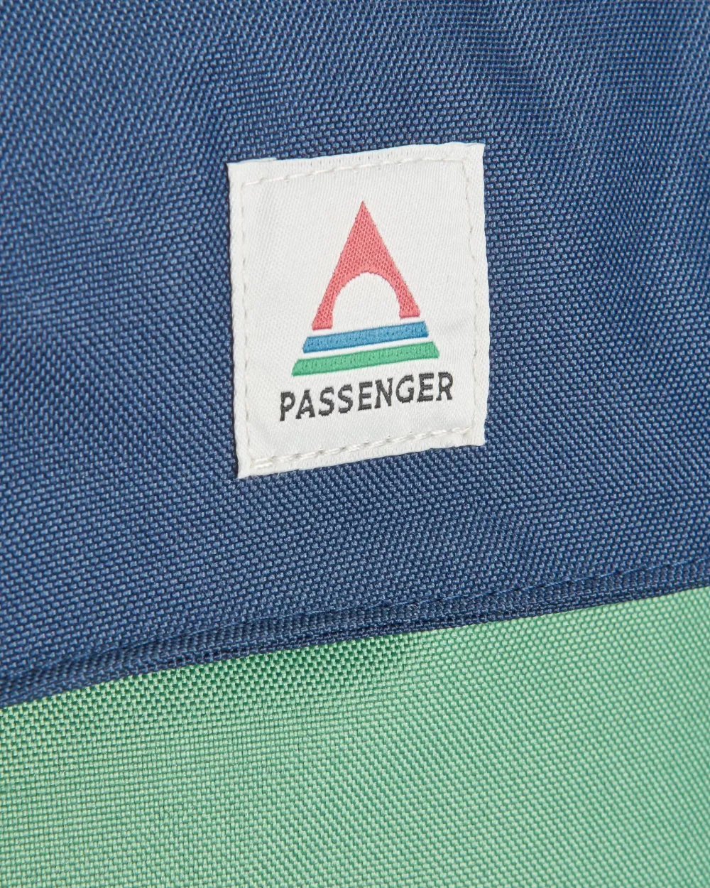 Passenger Backpacks & Bags|Backpacks & Bags>Boondocker Recycled 26L Backpack Navy/ Laurel Green/ Blue Haze