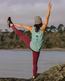 Passenger Tank Tops|Tops & T-Shirts><noscript><img width=