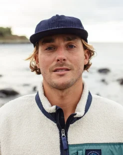 Passenger Accessories|Caps & Hats><noscript><img width=