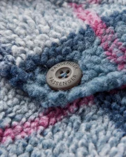 Passenger Shirts|Fleece><noscript><img width=