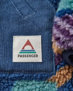Passenger Fleece|Fleece><noscript><img width=