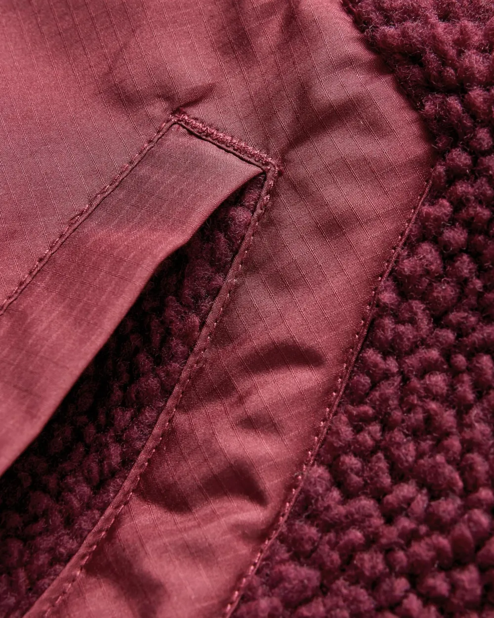 Passenger Fleece|Fleece>Clover Recycled Deep-Pile Sherpa Fleece Wine