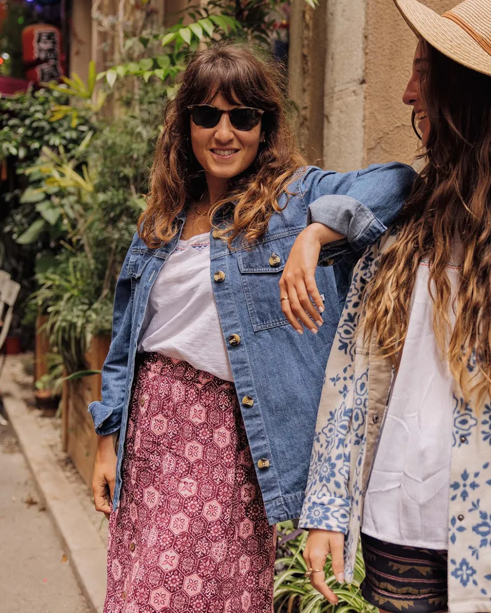 Passenger Shirts>Coral Denim Cotton Ls Shirt Washed Denim