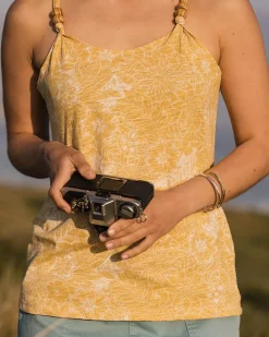 Passenger Tank Tops|Tops & T-Shirts><noscript><img width=