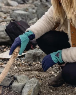 Passenger Accessories|Gloves><noscript><img width=