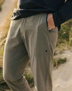 Floris van Bommel Pants|Activewear><noscript><img width=