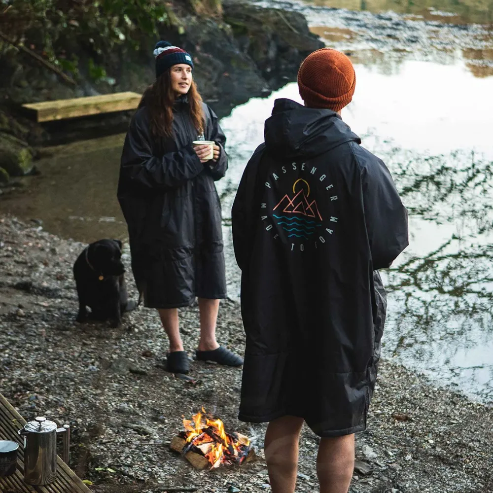 Floris van Bommel Outdoor Living|Outdoor Living>Escapism Recycled Sherpa Lined Changing Robe Black