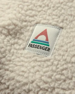 Passenger Fleece|Fleece><noscript><img width=
