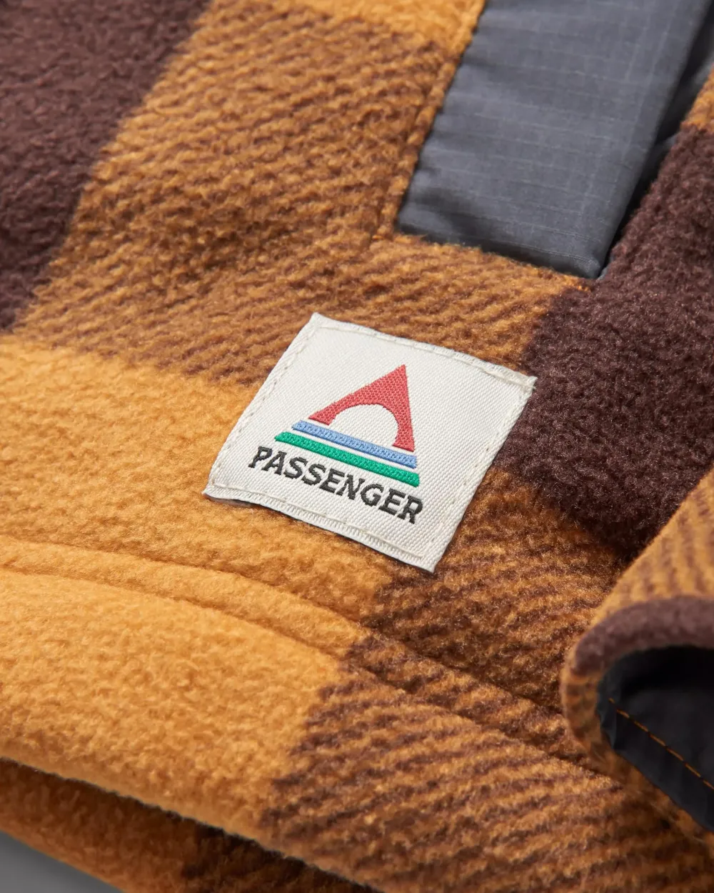 Passenger Shirts|Fleece>Firelight Sherpa Lined Overshirt Golden Brown Check