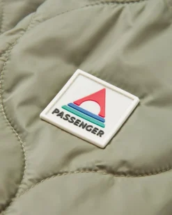 Passenger Insulated|Winter Road Trip Essentials><noscript><img width=
