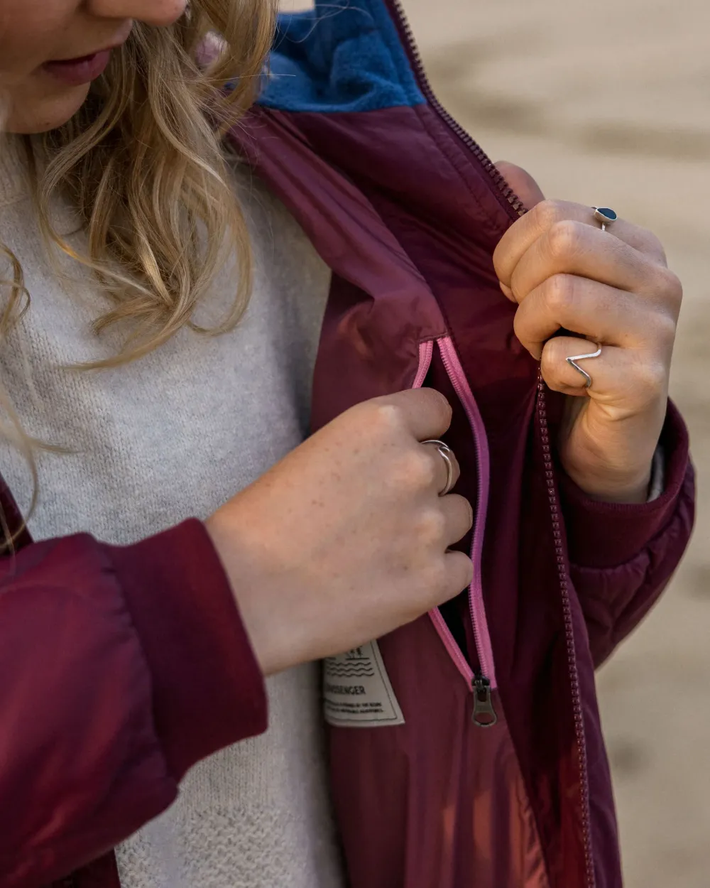 Passenger Insulated|Women's Outlet>Flora 2.0 Long Recycled Insulated Parka Wine