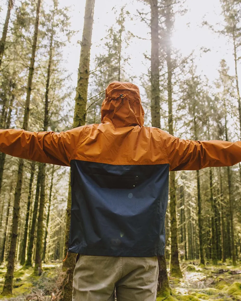 Passenger Water Resistant|Men's Outlet>Flow 1/2 Zip Recycled Water Resistant Jacket Glazed Ginger/Deep Navy