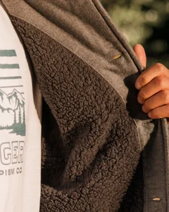 Passenger Shirts|Best Sellers><noscript><img width=