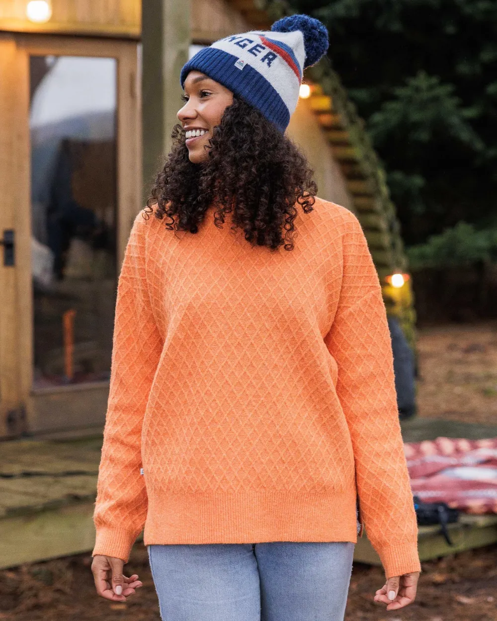 Passenger Knitwear>Hinterland Recycled Knitted Jumper Apricot