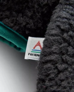 Passenger Fleece|Fleece><noscript><img width=