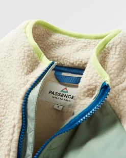 Passenger Fleece|Fleece><noscript><img width=