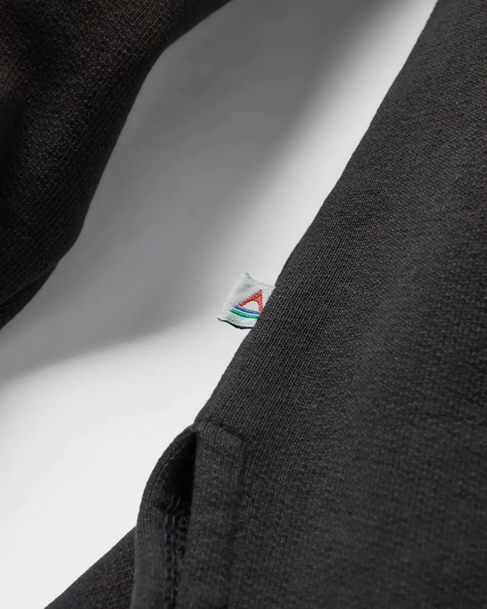 Passenger Hoodies & Sweatshirts>In The Woods Hoodie Black