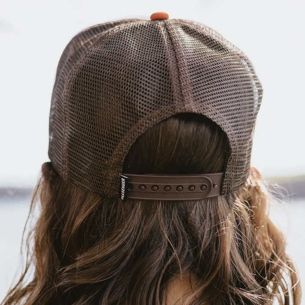 Passenger Accessories|Caps & Hats>Land Sea Snapback Trucker Cap Sunrise Orange