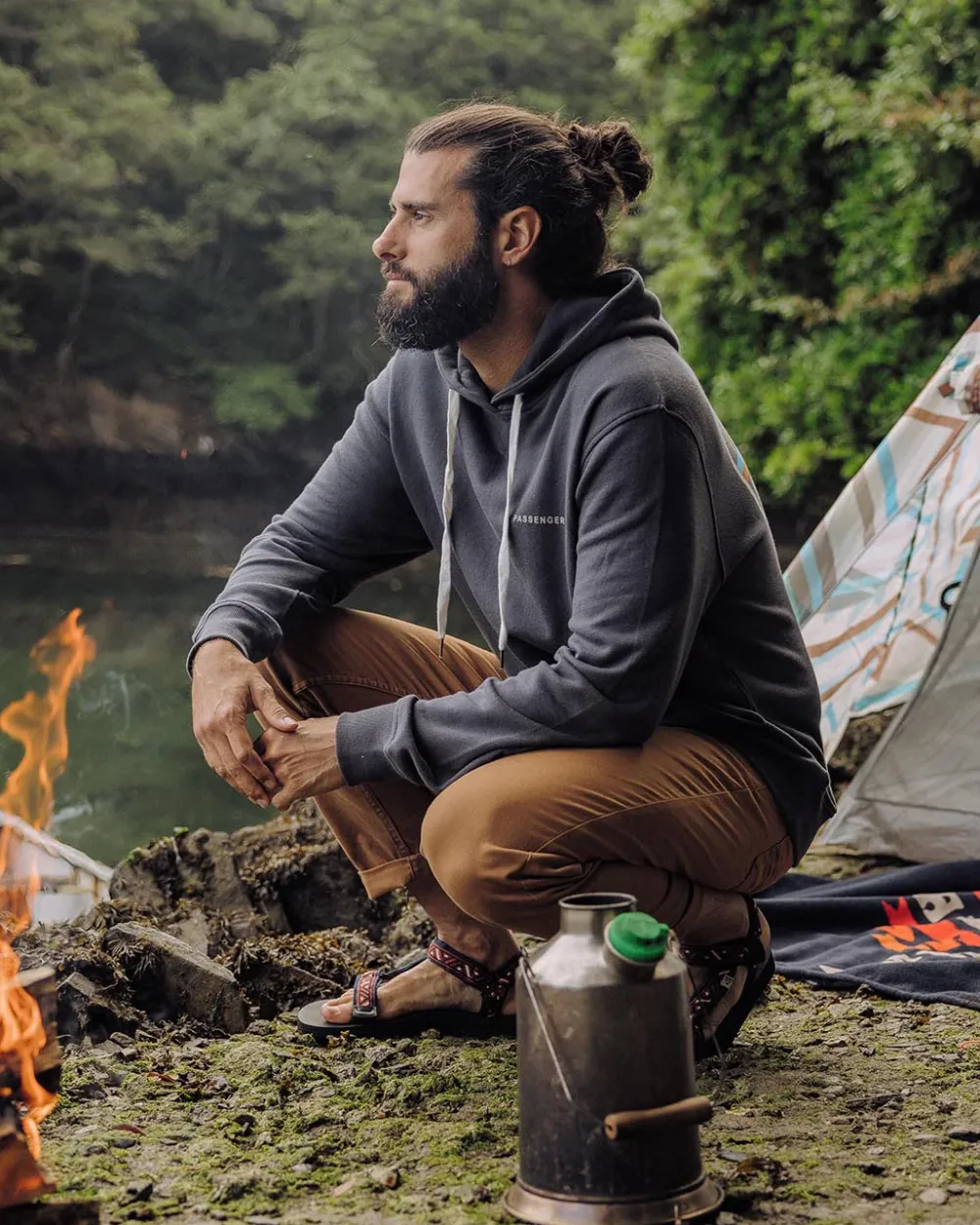 Passenger Hoodies & Sweatshirts|Best Sellers>Made To Roam Recycled Hoodie Faded Black