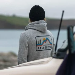Passenger Hoodies & Sweatshirts><noscript><img width=