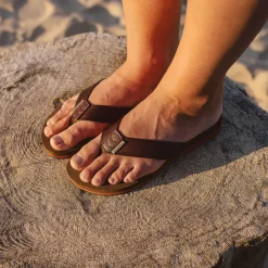 Passenger Flip Flops & Sandals|Flip Flops & Sandals>Malibu Flip Flop Dark Brown