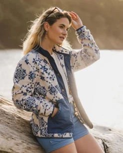 Passenger Fleece|Fleece><noscript><img width=