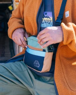 Floris van Bommel Accessories|Backpacks & Bags>Navigate Hybrid Bike and Hip Pack Deep Navy/Laurel Green