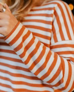 Passenger Tops & T-Shirts|Winter Road Trip Essentials><noscript><img width=