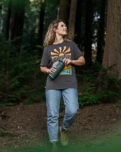 Passenger Tops & T-Shirts><noscript><img width=