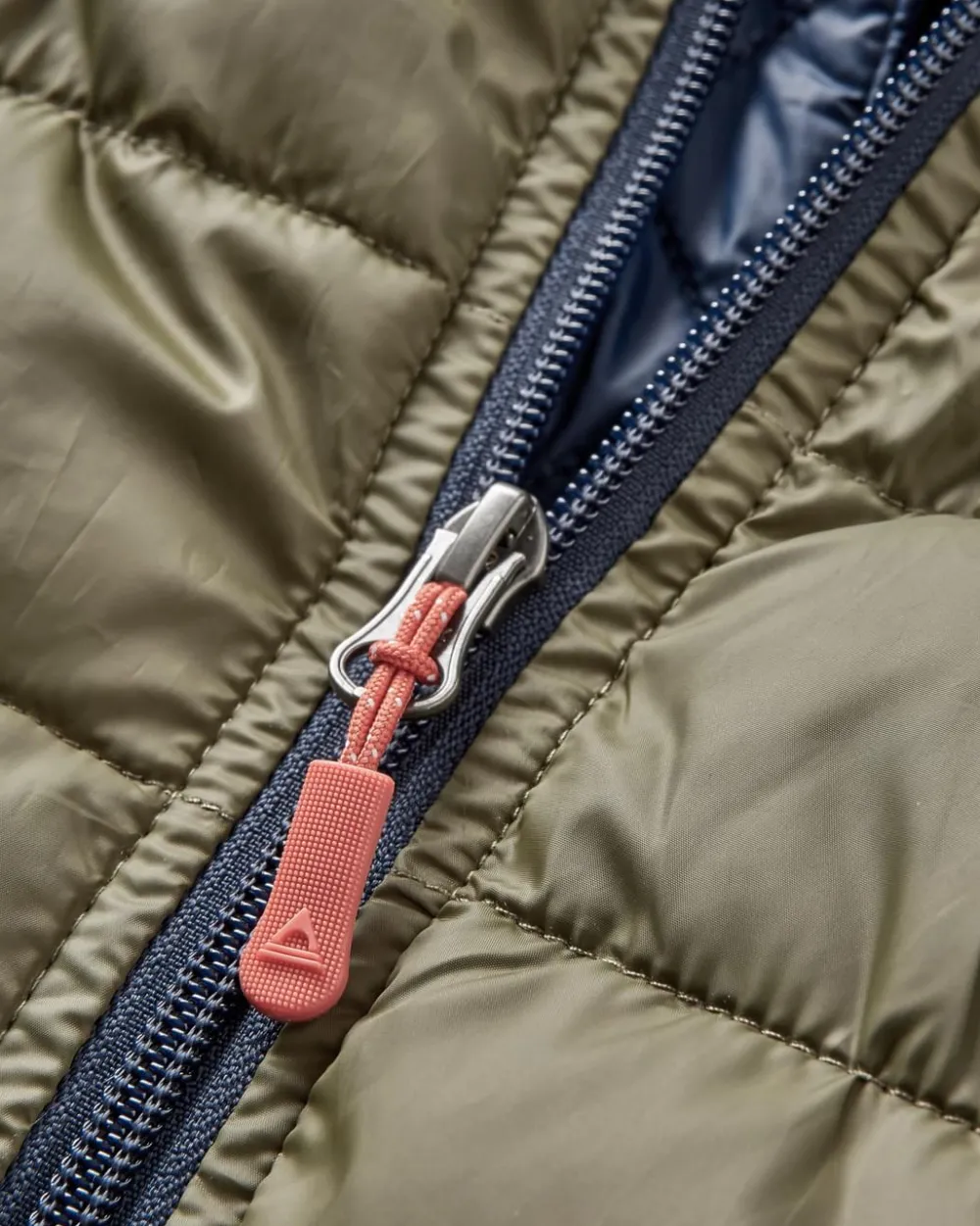 Passenger Insulated|Men's Outlet>Roamer Recycled 2.0 Insulated Jacket Rich Navy/Khaki