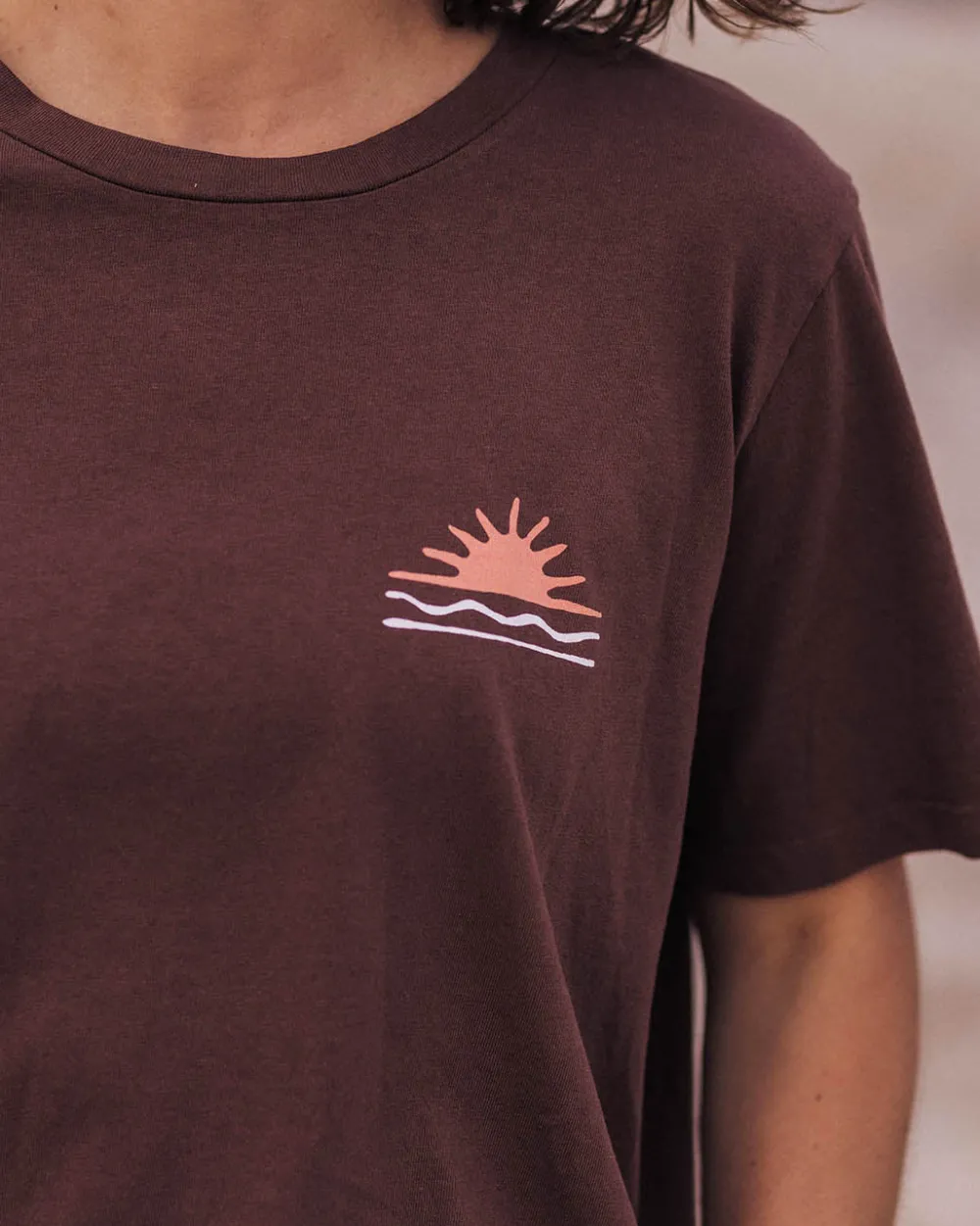 Passenger Tops & T-Shirts|Women's Outlet>Rolling Slow Recycled Cotton T-Shirt Chestnut