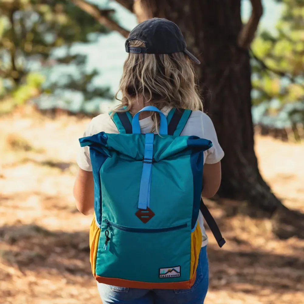 Floris van Bommel Outdoor Living|Outdoor Living>Rolltop Cooler Recycled 32L Multi Colour