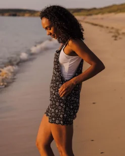 Passenger Shorts|Jumpsuits & Playsuits><noscript><img width=