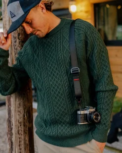 Passenger Knitwear|Winter Road Trip Essentials><noscript><img width=
