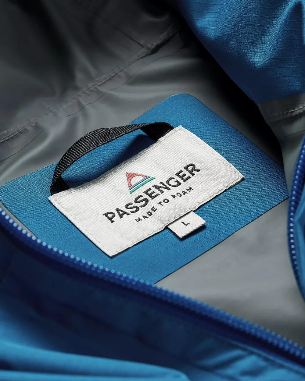 Floris van Bommel Activewear|Best Sellers>Season Water Resistant Recycled Jacket Corsair Blue/ Apricot