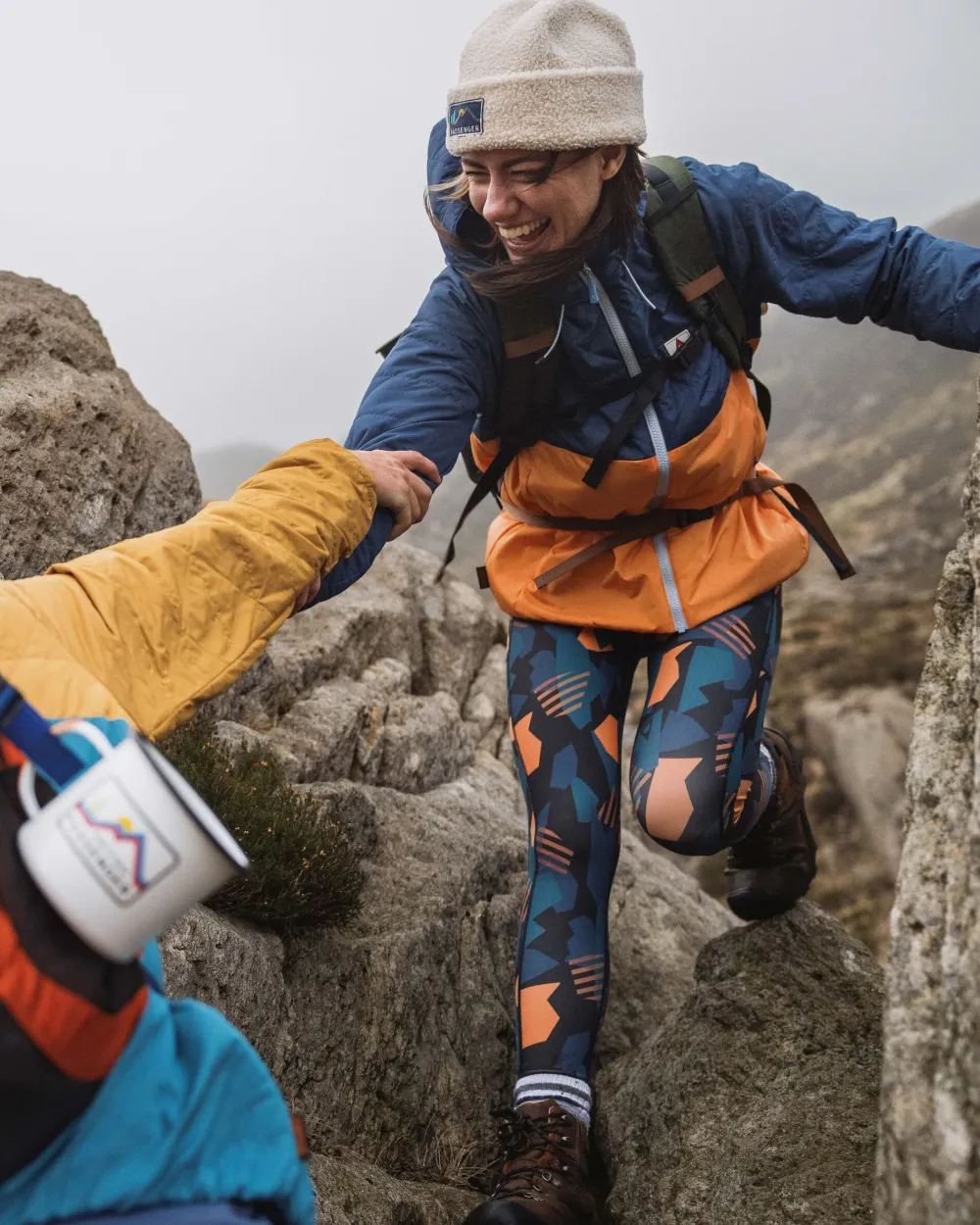 Passenger Water Resistant|Insulated>Singletrack Recycled Thermore® Insulated Jacket Dark Denim/ Apricot