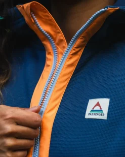 Passenger Hoodies & Sweatshirts|Fleece><noscript><img width=