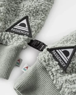 Passenger Gloves|Gloves><noscript><img width=