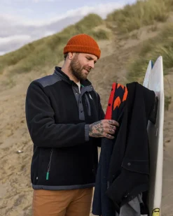 Passenger Fleece|Fleece><noscript><img width=