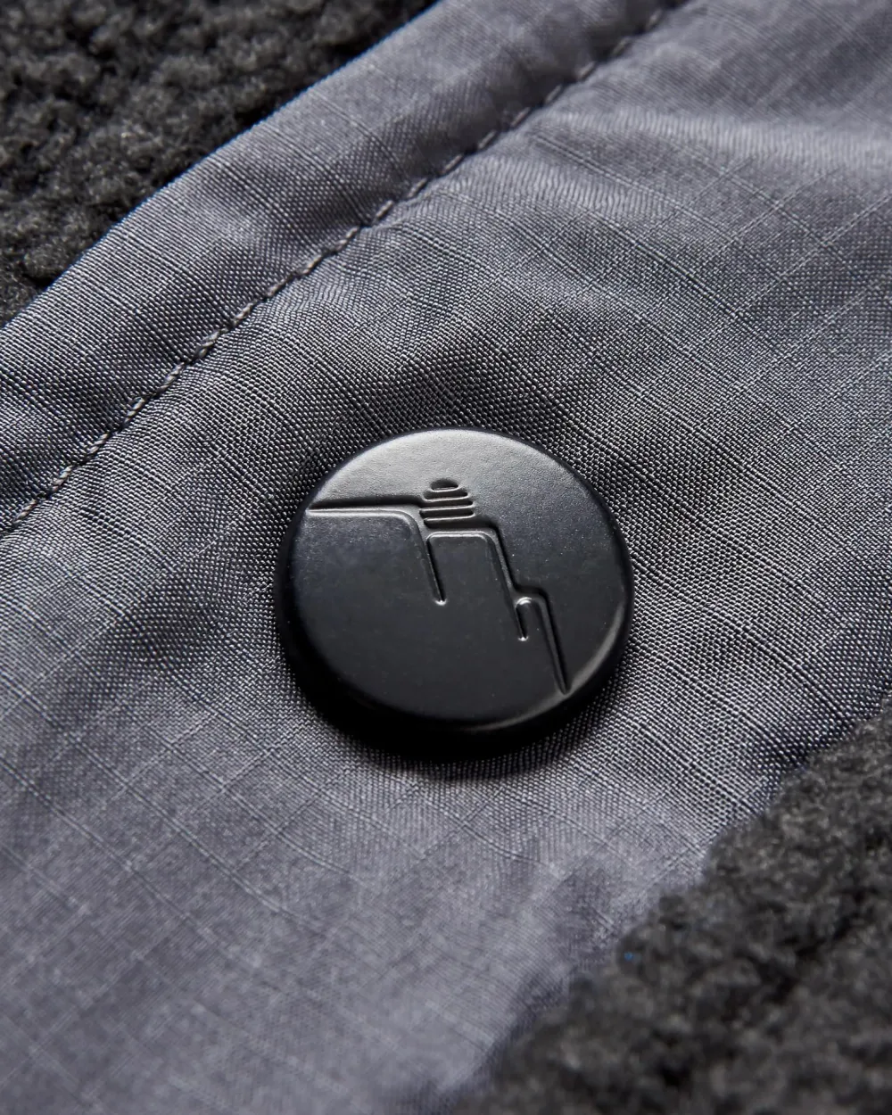 Passenger Fleece|Fleece>Solace Recycled Sherpa-Lined Polar Fleece Black