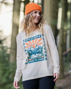 Passenger Tops & T-Shirts><noscript><img width=