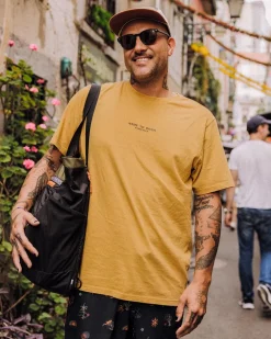 Passenger T-Shirts & Tank Tops><noscript><img width=